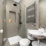 Whome Aq2 Prime Location Luxury For Family & Friends Lisboa