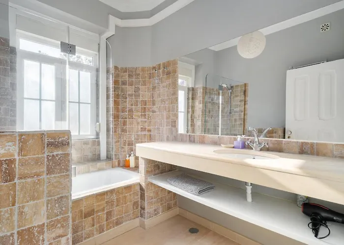 Whome Aq2 Prime Location Luxury For Family & Friends شقة *